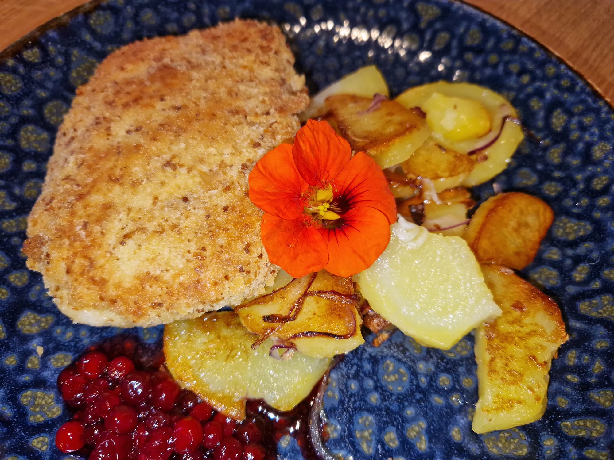 Cordon Bleu – Schnitzel mit Bratkartoffeln