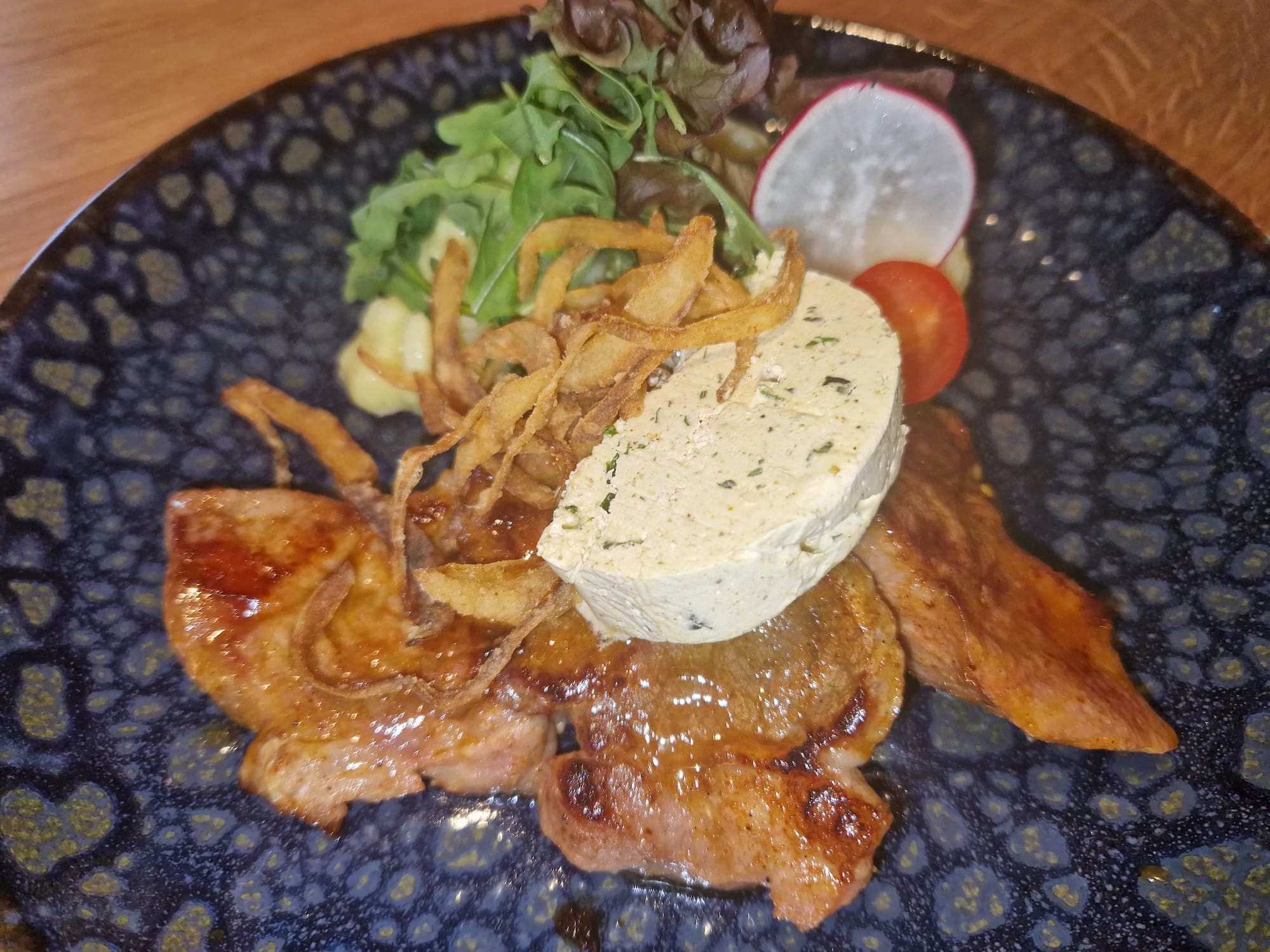 Grillsteak mit Kartoffelsalat