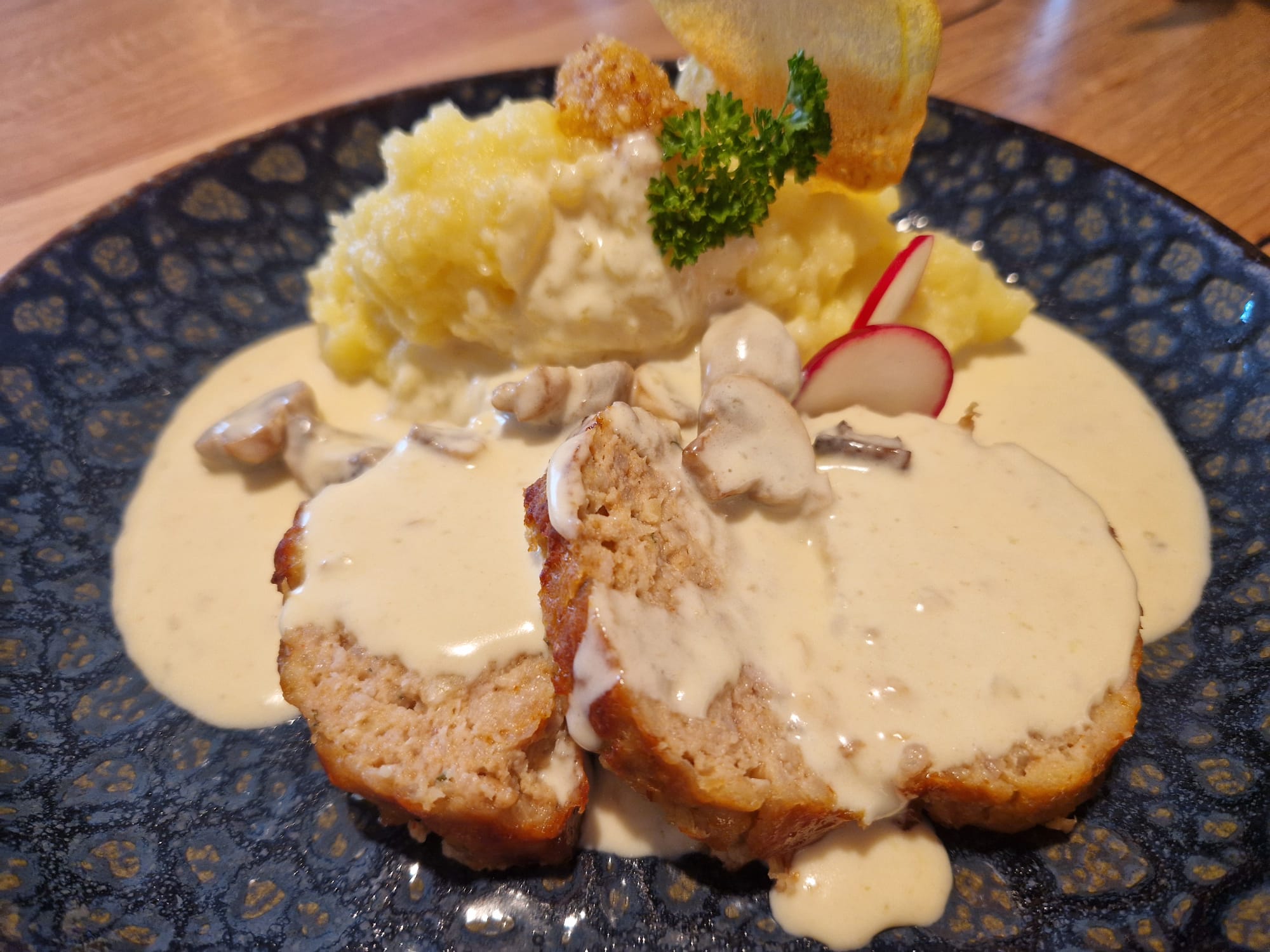 Hackbraten mit Kartoffelbrei